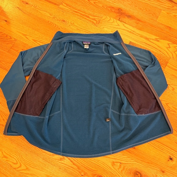Patagonia Men's R1 Fleece Jacket in Blue (Size Small) - Picture 9 of 11